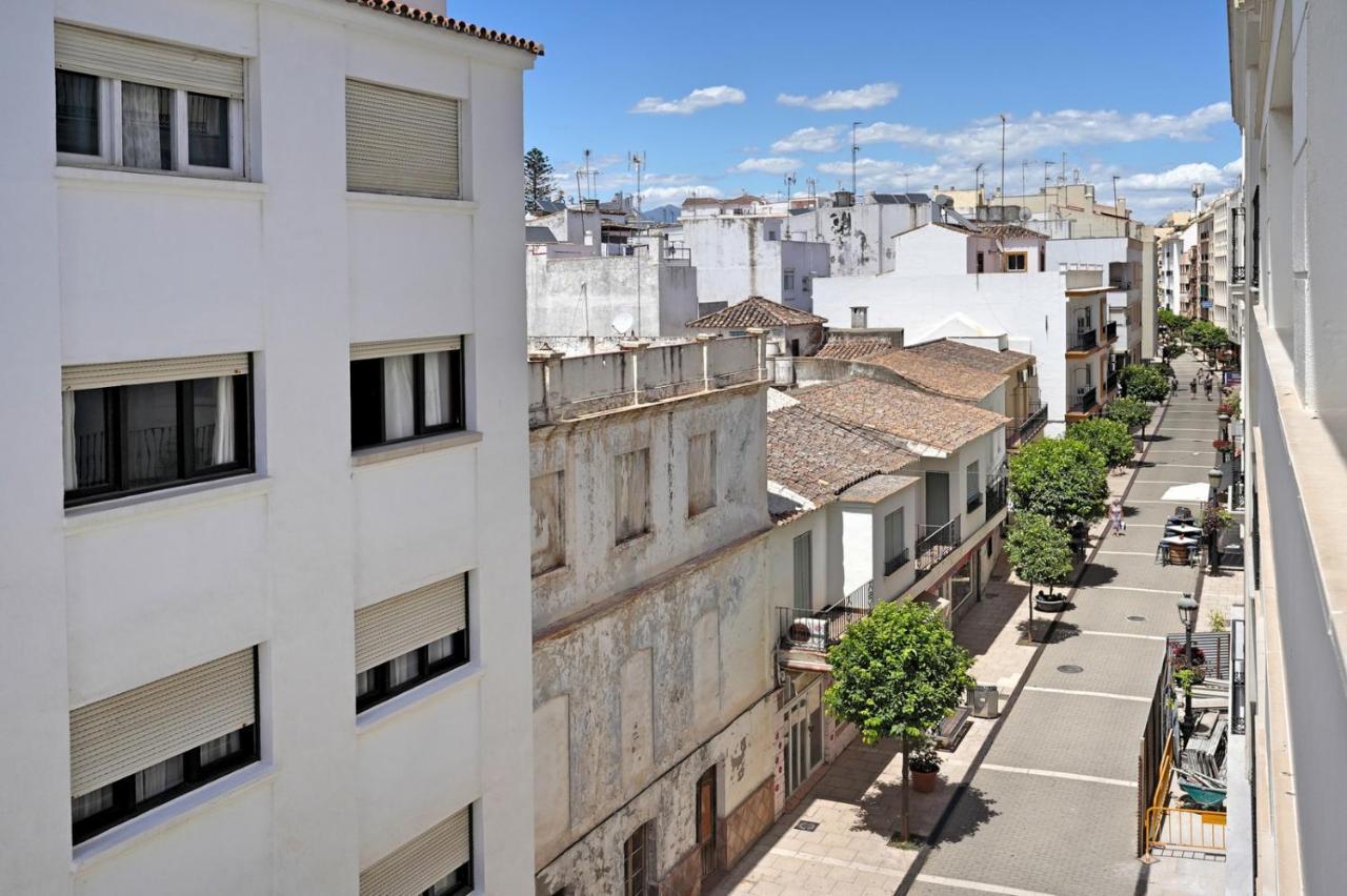 Apartamento en 1ª línea de playa, Estepona Centro Exterior foto